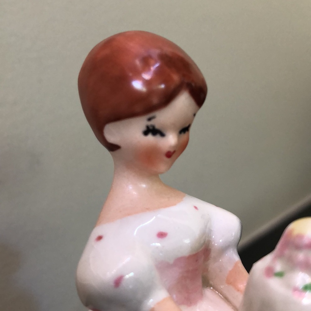 Lefton's Sweet Sixteenth Ceramic Porcelain Figurine w/Cake- Vintage Cake Topper - Picture 8 of 13